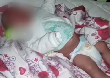 Алматылық әйел бір айлық сәбиін пәтерде қараусыз қалдырып кеткен