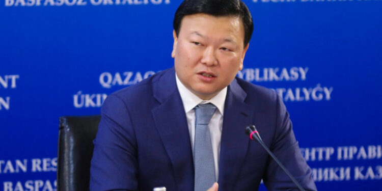 Коронавирус: Алексей Цой 3 айға болжам жасады