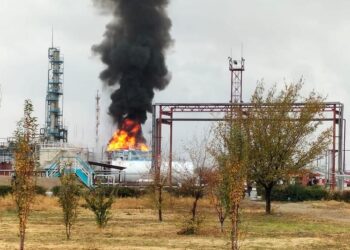 Жамбыл облысында мұнай резервуарлары өртенді