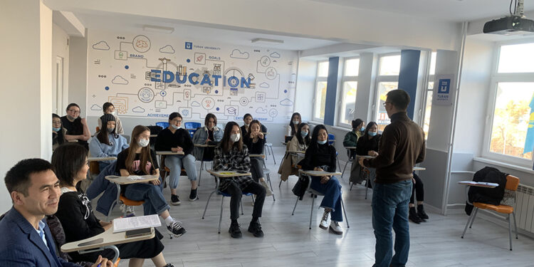 Саяси мәдениетті қалыптастыру – ортақ іс