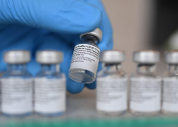 Қазақстанда Pfizer-дің қанша дозасы бар