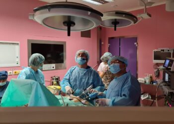 Маңғыстауда семіздікке шалдыққан екі науқасқа ота жасалды