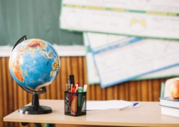 30 жылда 13 министр