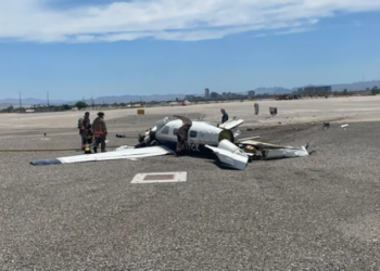 АҚШ-та екі ұшақ соқтығысты