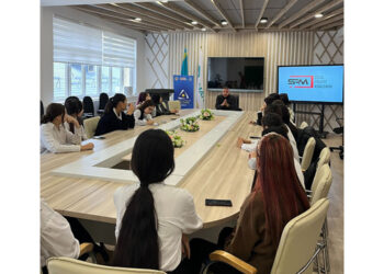 Алматы гуманитарлық және педагогтік колледжінде кездесу өтті