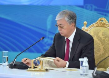 «Атамекен» палатасы Тоқаевқа кәсіпкерлік туралы Ұлттық баяндама ұсынды