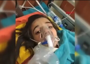 Түркияда 185 сағаттан кейін 10 жасар қыз құтқарылды