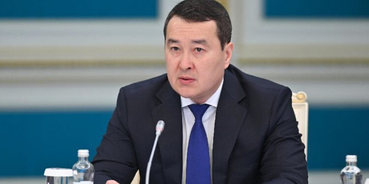 Әлихан Смайылов радиожиілік спектрін синхрондауды ұсынды