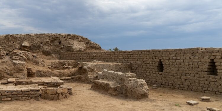 СЫРЛЫ СЫҒАНАҚҚА САЯХАТ