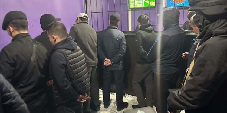 Сарыағашта заңсыз ойын бизнесін ұйымдастырғандар ұсталды