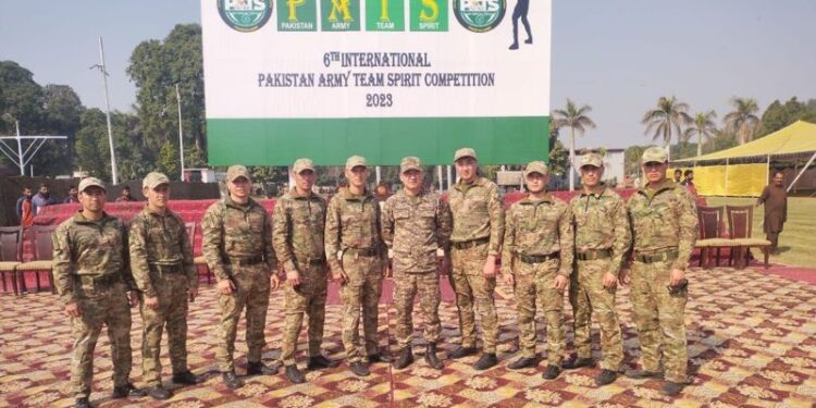 Қазақстан әскерилері Пәкістандағы жарыста екінші орын иеленді