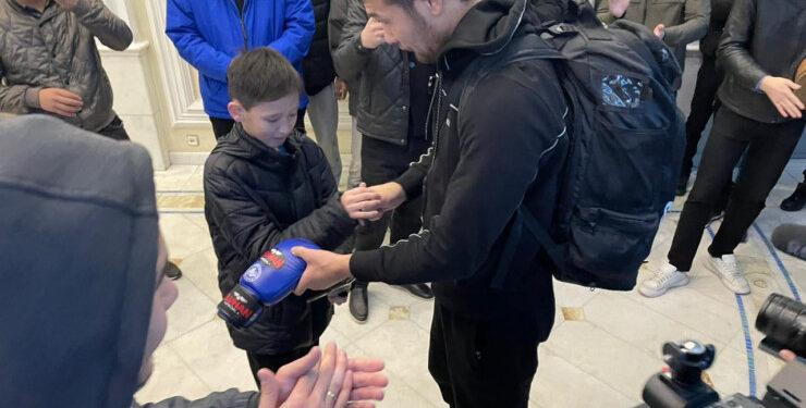 Шавкат Рахмонов Алматыға келді