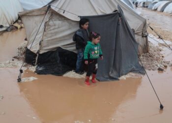 Түркияда су тасқынынан 13 адам қаза тапты