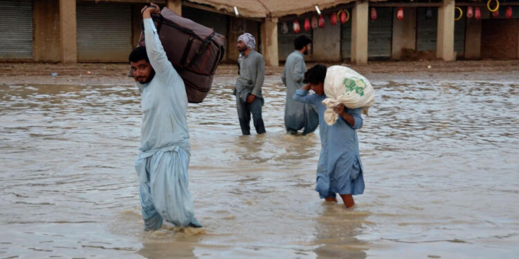 Пәкістанда су тасқынынан 10 адам қайтыс болды