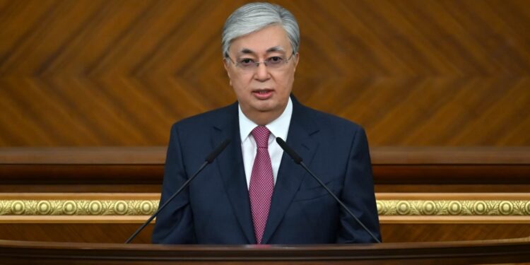 Президенттің VIII сайланған Парламенттің бірінші сессиясында сөйлеген сөзі