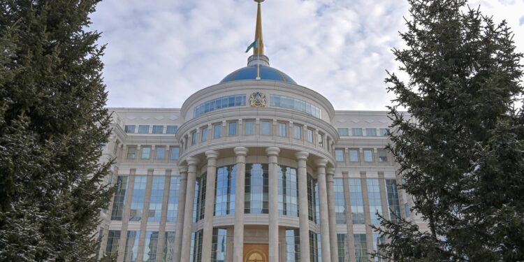 Тоқаев екі елшіні қызметке тағайындады