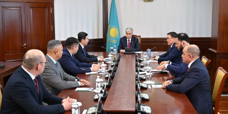 Мемлекет басшысы Мәжілістегі саяси партиялар фракцияларының жетекшілерімен кеңес өткізді