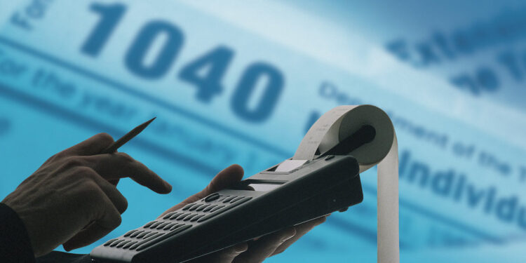 Тоқаев Салық кодексіне өзгеріс енгізетін заңға қол қойды