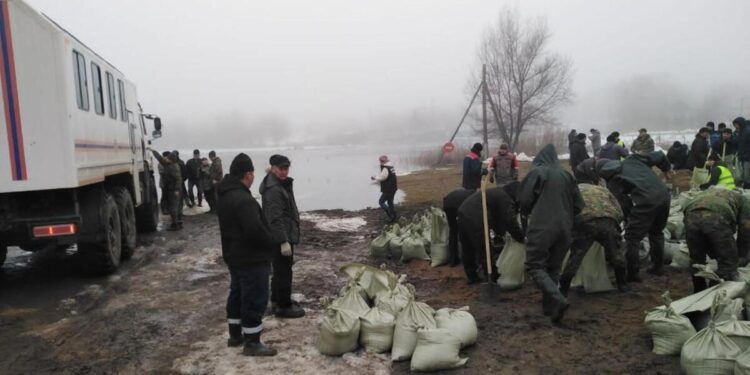 Су тасқыны: Батыс Қазақстанда эвакуацияланған 275 адам өз үйіне оралды