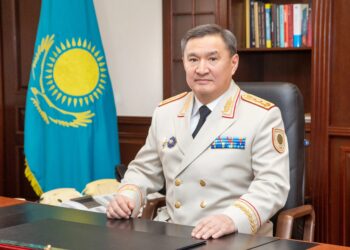 Марат Ахметжанов Ішкі істер министрі болып қайта тағайындалды