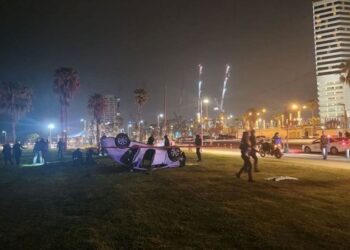 Израильдегі теракт: қаскөй көлігімен бір топ адамды қағып кеткен