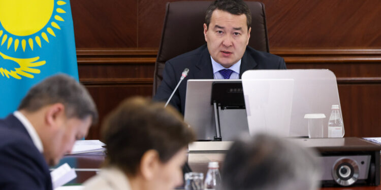 Білім беру бағдарламалары нарық сұранысына сай болуы тиіс – Үкімет басшысы