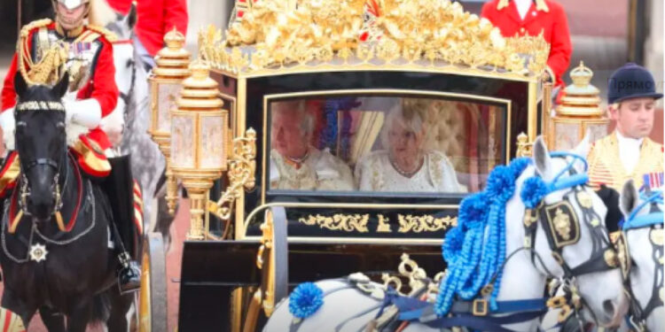 ІІІ Чарльз ресми түрде Ұлыбритания королі атанды