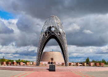 «Алжир» мұражай кешеніне тарту