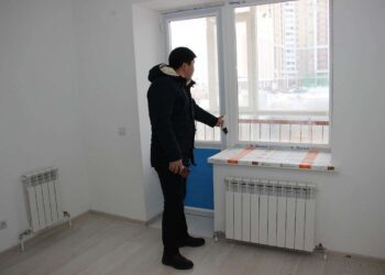 Цены на жильё снизились за месяц в Казахстане