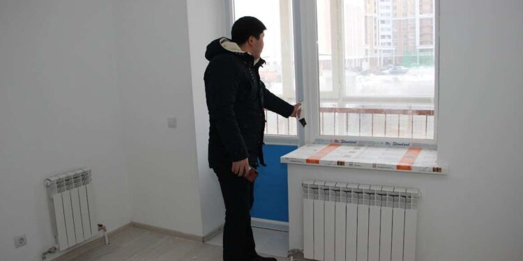 Цены на жильё снизились за месяц в Казахстане