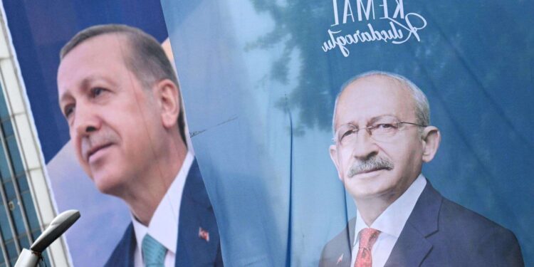 В Турции стартовал второй тур выборов президента