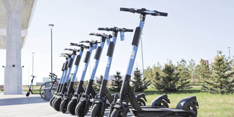 Сенат самокатқа қатысты заңды мақұлдады