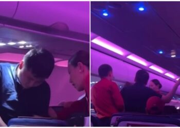 Маңғыстаулық дәрігер ұшақта адам өмірін сақтап қалды (ВИДЕО)