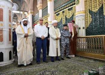 Тоқаев Мұхаммед пайғамбар мешітіне зиярат етті