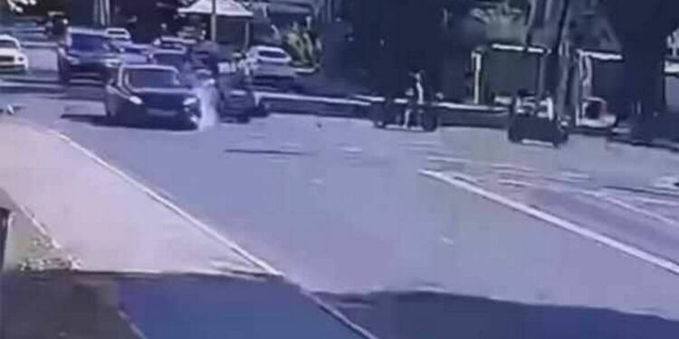 Талдықорғанда жантүршігерлік оқиға бейнекамераға түсіп қалды