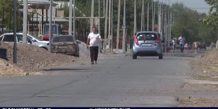 Түркістан облысында депутат кәсіпкерді соққыға жықты