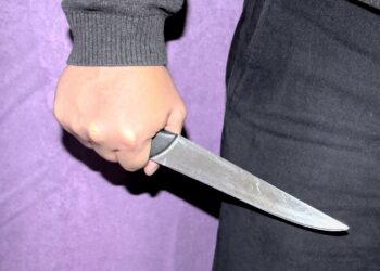 Пассажира автобуса ранили ножом в Алматы