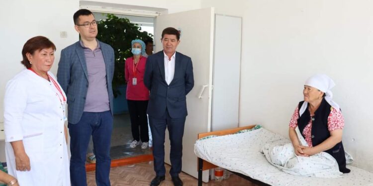 Аймақтың бас дәрігері Шиелі ауданына барды