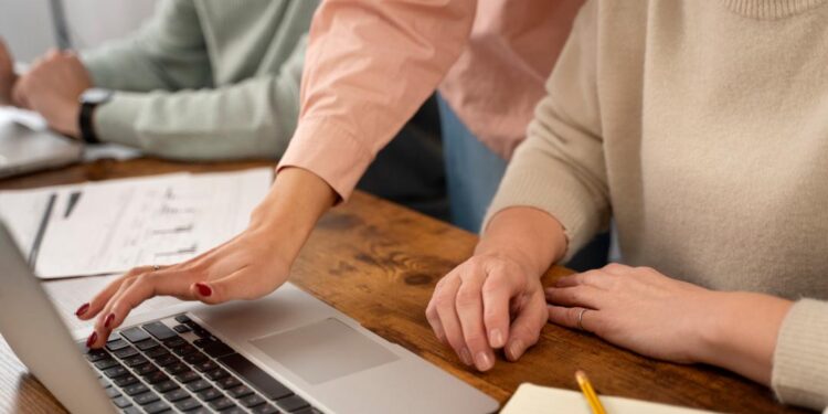 Астанада 200-ден астам педагог шетелде тағылымдамадан өтті