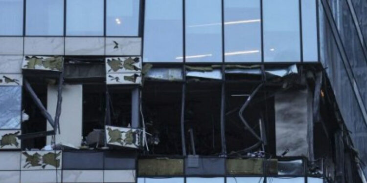 Шабуылды жиілеткен Украина дрондарының бірі «Москва-Сити» мұнарасына құлады