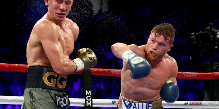 Қазақстанға келуге келіскен Альварес Головкиннің жанкүйерлерінен қорқып отыр