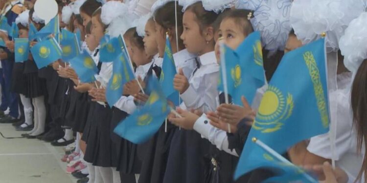 Астанада биыл 27 мыңға жуық бала мектеп табалдырығын аттайды