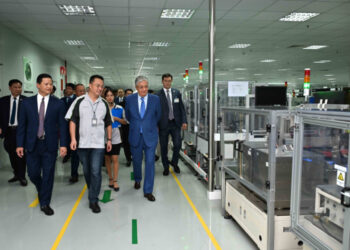 Мемлекет басшысы Goertek өндіріс кешенінің жұмысымен танысты