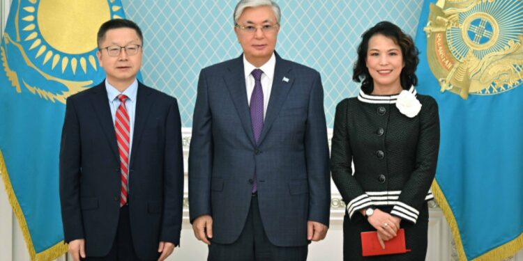Президентке Қытайдың жоғары технологиялық кәсіпорындары жөнінде мәлімет берілді