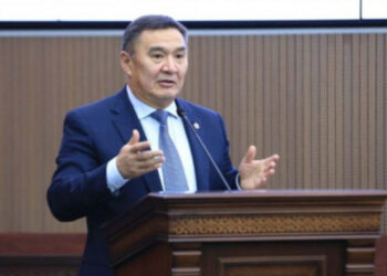 Экс-министр Марат Ахметжанов әкім болды