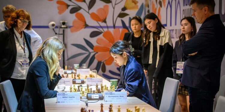 Шахматтан ӘЧ: Қазақстанның қыздар құрамасы финалға шықты