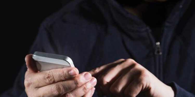 Алаяқтар Қазпоштаның атынан жалған SMS-хабарламалар таратып жатыр