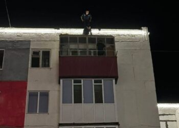 Хромтауда әйел 5-қабаттан секірмек болды