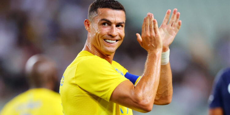 Танымал футболшы тағы бір жаңа рекорд орнатты