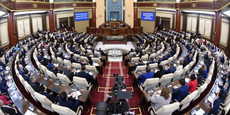 Жолдауда айтылатын міндеттің бәрі үш жылдың ішінде орындалуға тиіс – Президент